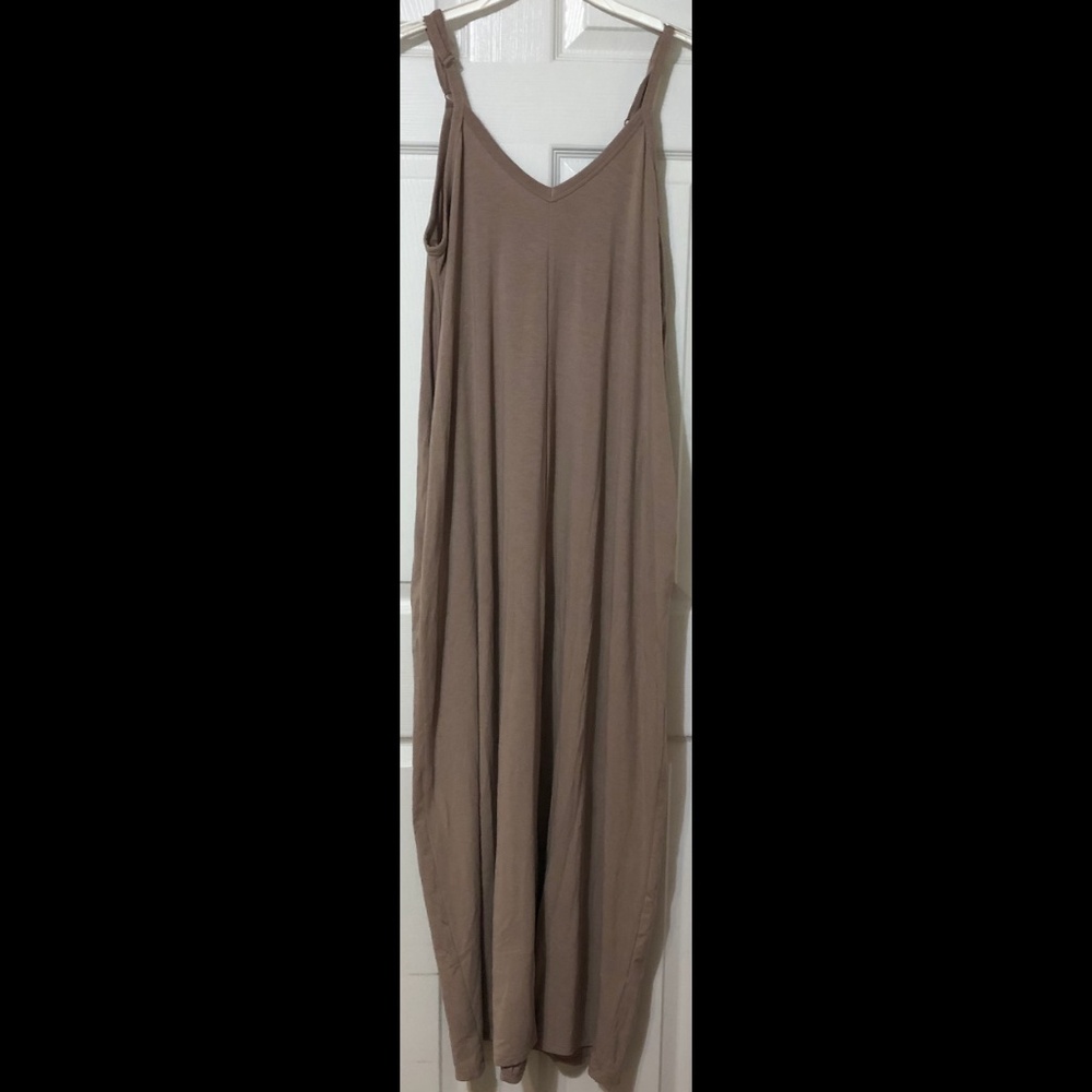 Zenana Outfitters Taupe Maxi Dress